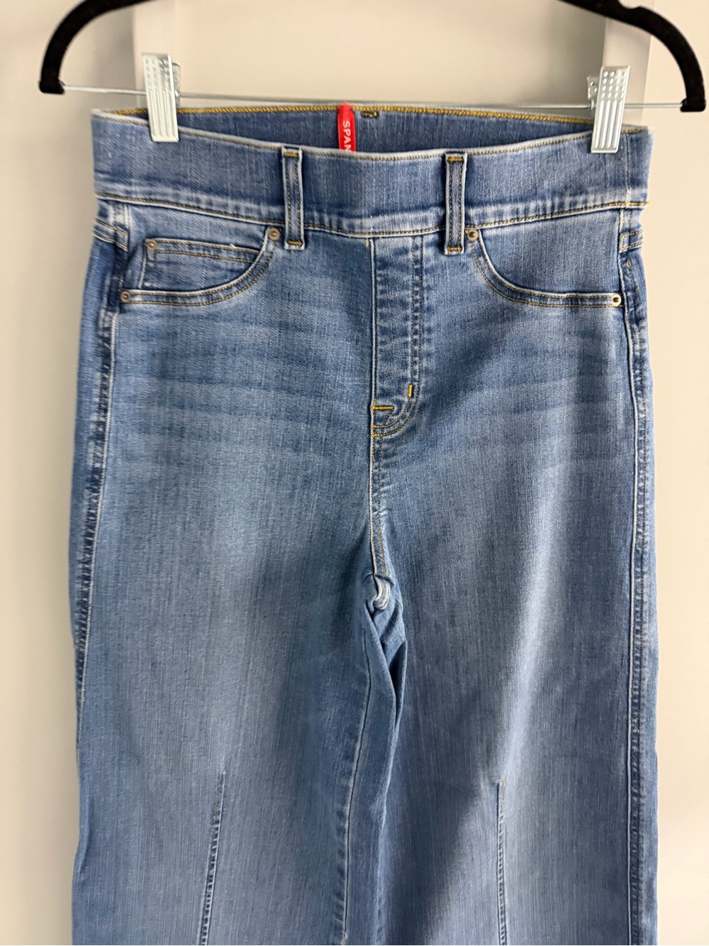 SPANX Seamed Front Pull On Wide Leg Jeans Size S New - Picture 3 of 8